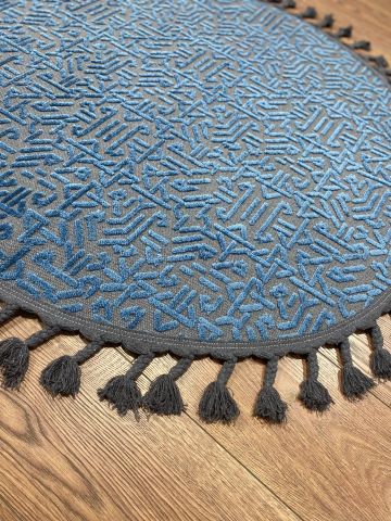 Mavi Renkli Yuvarlak Rönesans Örgü Saçaklı Kilim