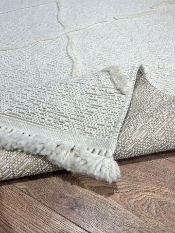 Beyaz Tabanlı Kulis Kilim 100X300