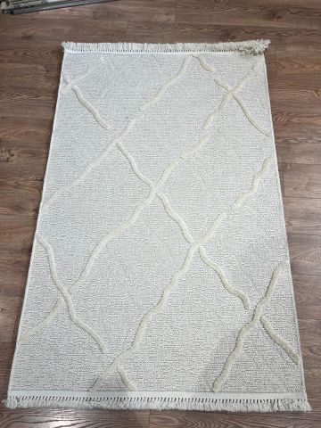 Beyaz Tabanlı Kulis Kilim 100X300