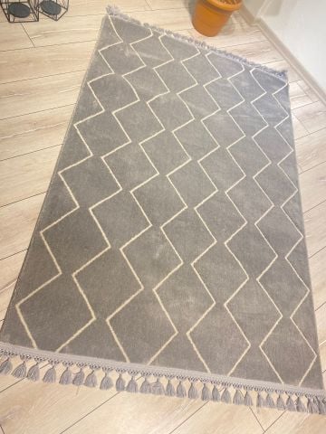 Gri Renk İskandinav Desenli Kilim Petra