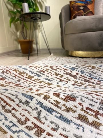 Çok Renkli Dağınık Desen Garden Kilim
