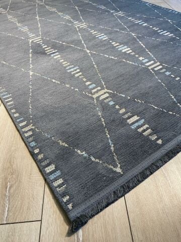 Garden Soft Mavi Renkli Baklava Desen Kilim