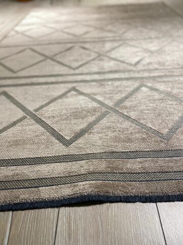 Vizon Rengi Kendinden Desenli Vals Kilim
