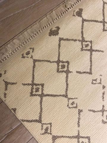 Krem Renkli Hafif Desenli Garden Kilim