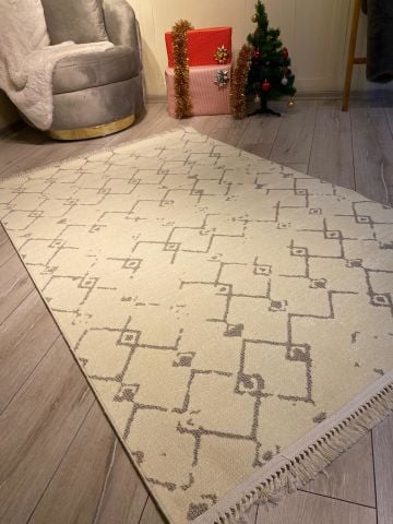 Krem Renkli Hafif Desenli Garden Kilim