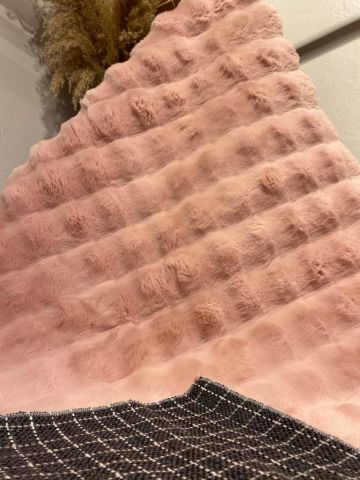 Pembe Dokuma Taban Toscana 100X200