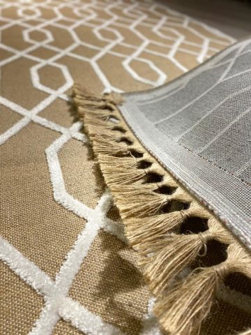Jüt Hasır Doğal Renge Beyaz İşlemeli Kilim