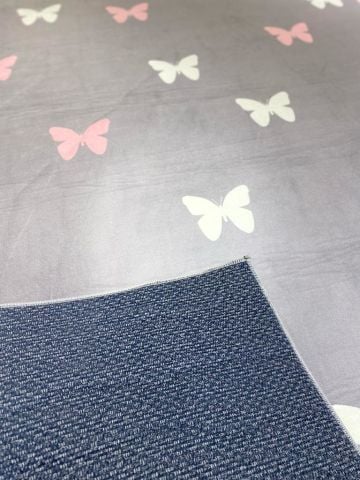 Kelebek  Desenli Çocuk Odası Kilim