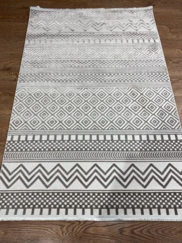 Kahve / Krem Geometrik Desenli Opera Kilim