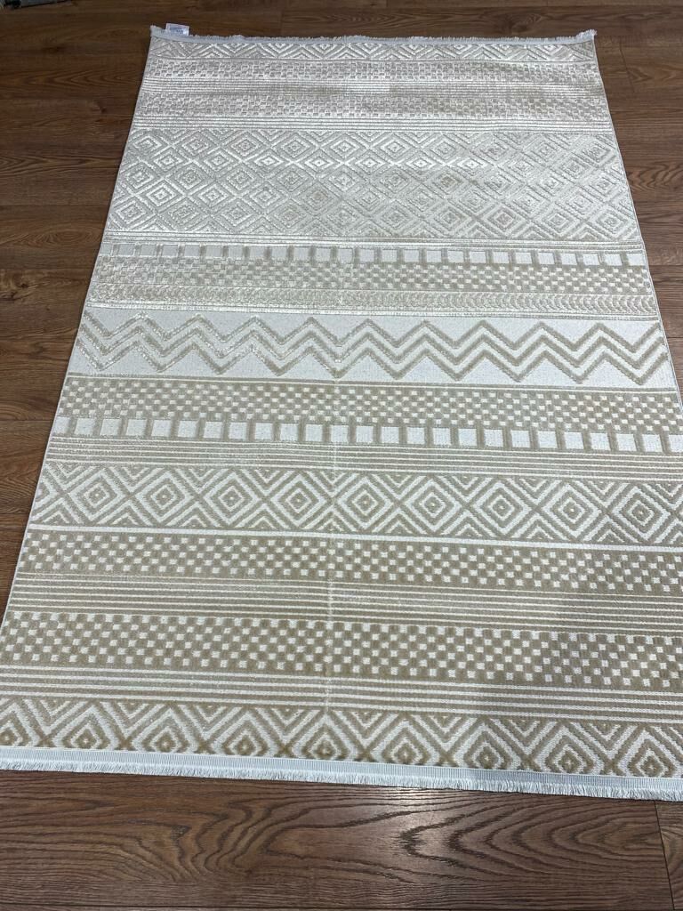 Krem / Beyaz Geometrik Desenli Opera Kilim