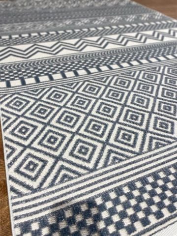 Gri / Beyaz İskandinav Desenli Opera Kilim