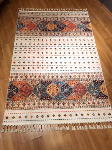 Renkli Saçaklı Otantik Desenli Dokuma Kilim