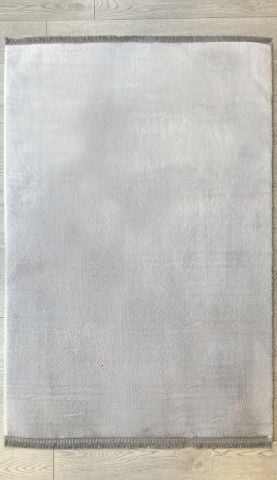 Gri Renk Yumuşak Yüzeyli Puffy Kilim