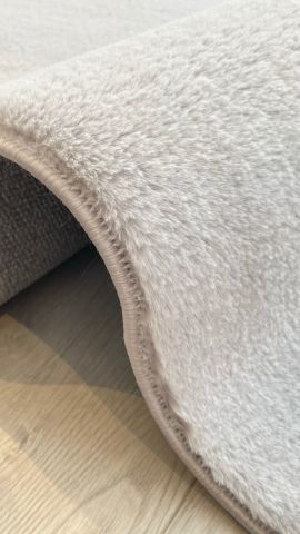 Gri Renk Yumuşak Yüzeyli Puffy Kilim