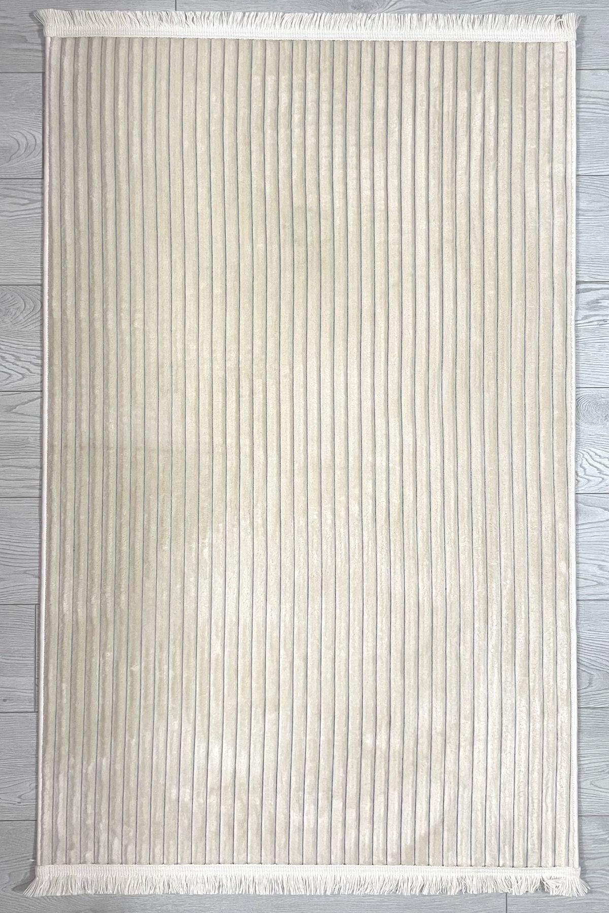 Bej Rengi Yumuşak Yüzeyli Line Kilim